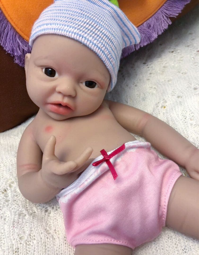 専用　マシュマロシリコン　全身シリコン　グラスアイ　リボーンドール