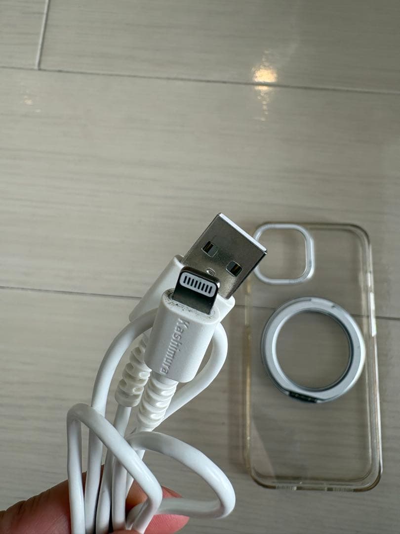 Apple iPhone 13 スターライト 128GB（箱なし）