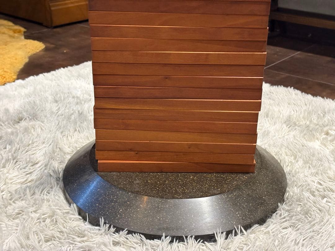 ① Jonny B 回転式CDラック　コレクションケース　ウォールナット　RZ