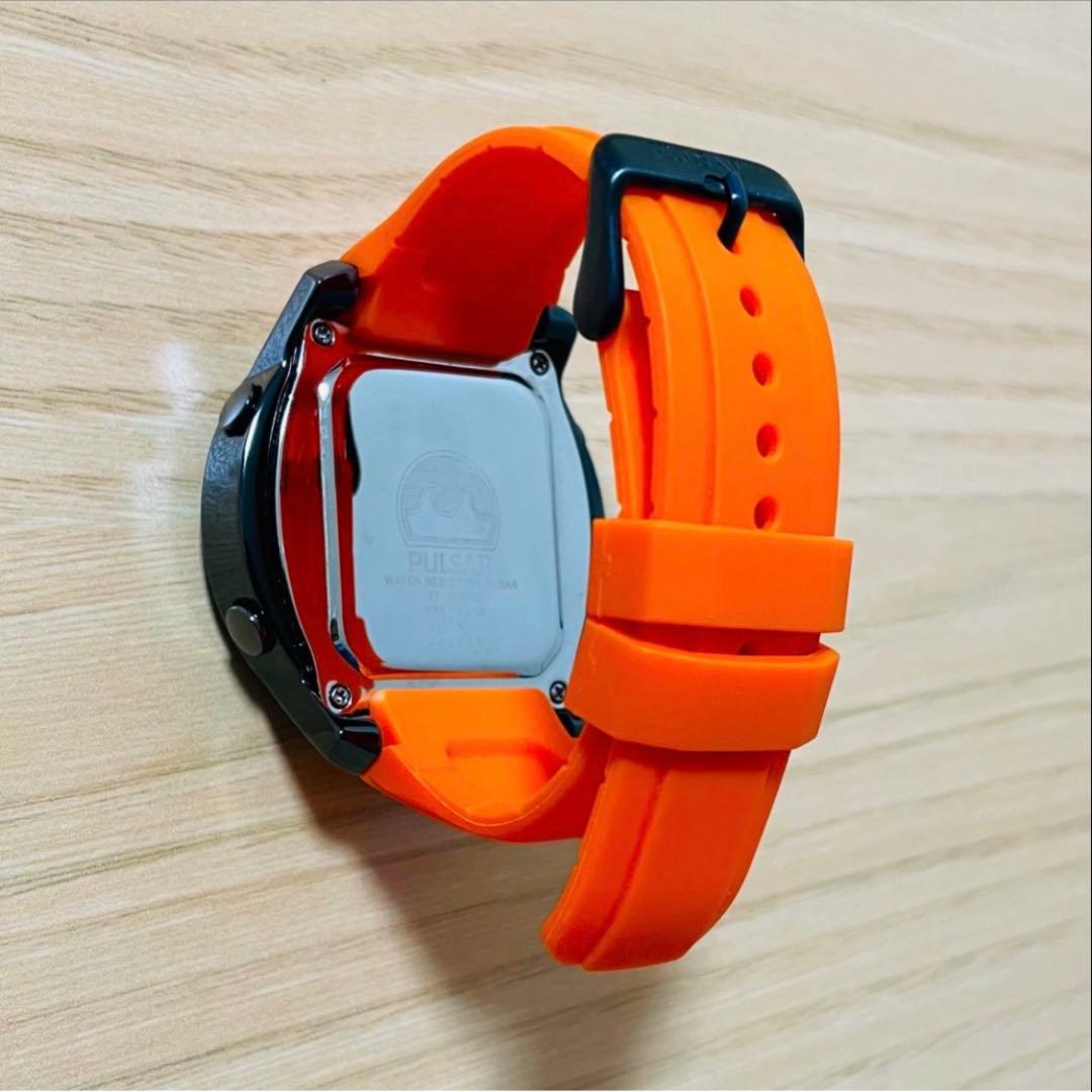 【超美品】SEIKO PULSAR(パルサー) 激レアモデル　反転液晶　稼働中