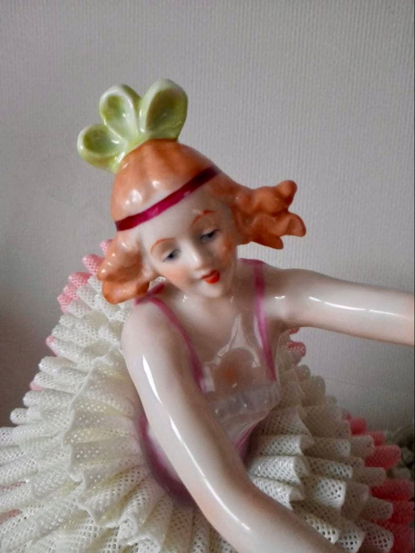 ジッツェンドルフ　フィギュリン　ドレスデン　レース人形　陶器人形　大き目