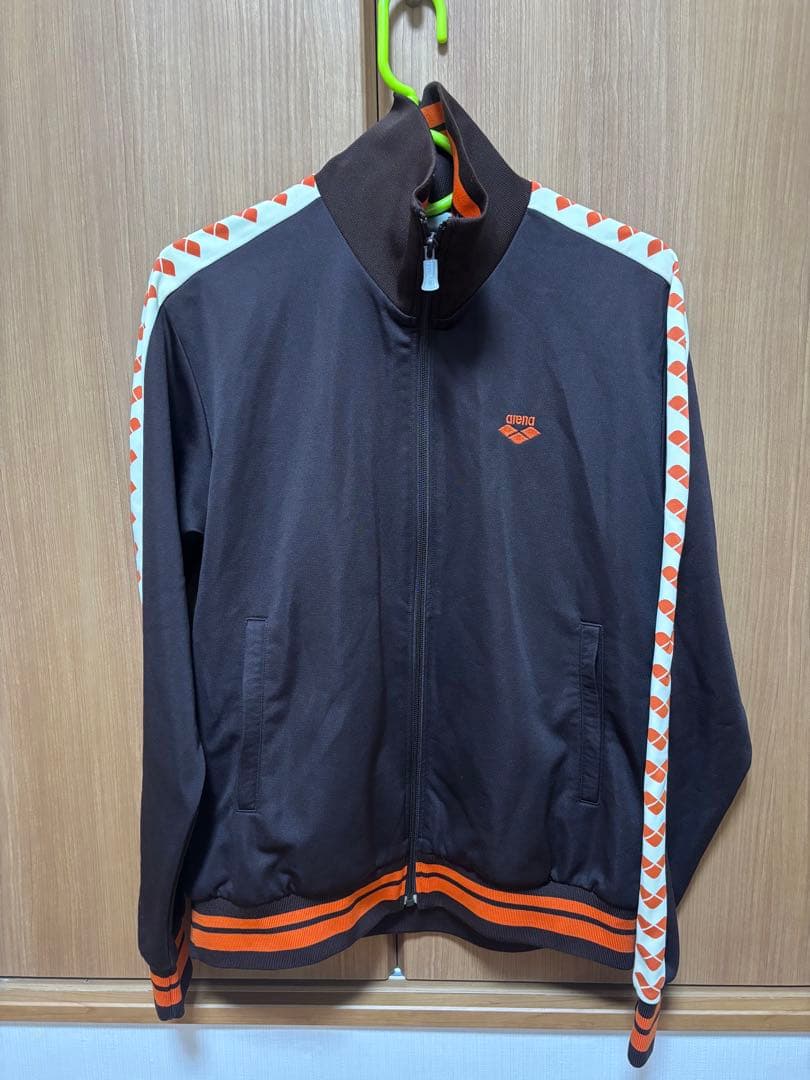 arena ジャージセット