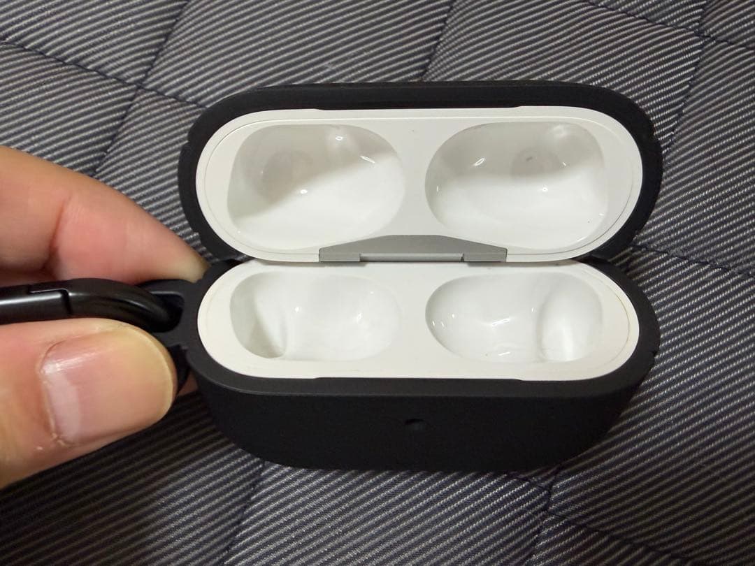 AirPods Pro2 本体 充電ケース付き Lightning