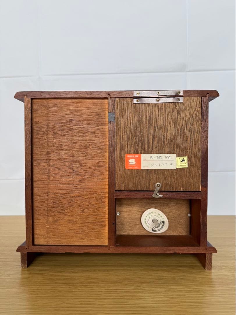 ✨希少✨激レア✨アンティークリトルグレイラビットオルゴール付きジュエリーボックス