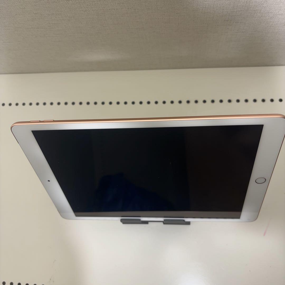 バッテリー良好　早い者勝ち　iPad 第8世代　 32GB Cellular
