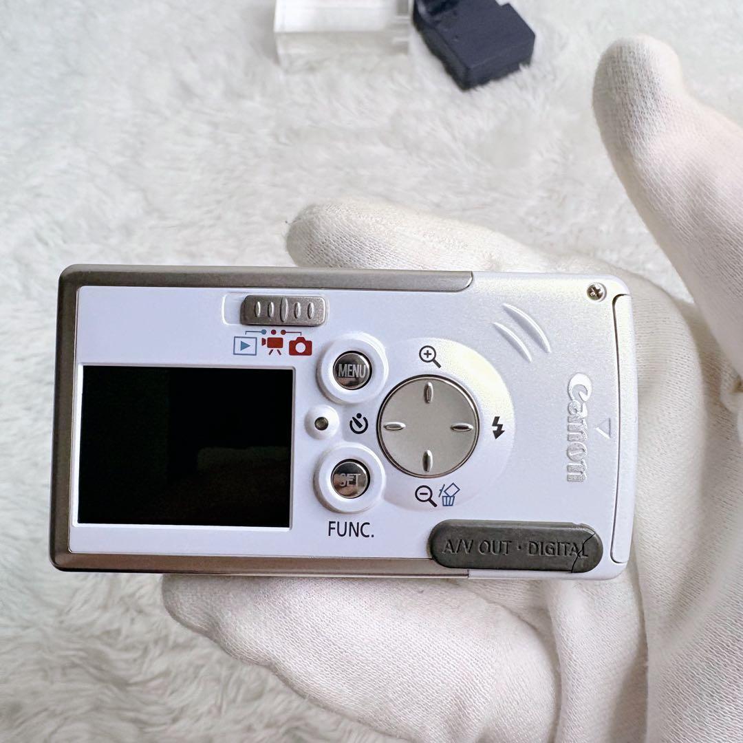 Canon IXY DIGITAL L ホワイト 400万画素 動作品 充電器付