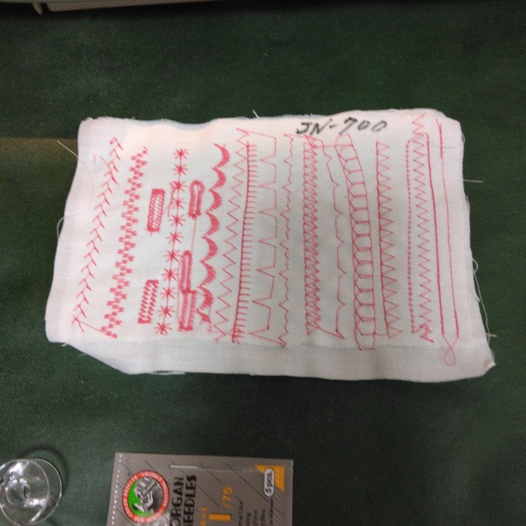 ジャノメミシンJN-700型、美品。