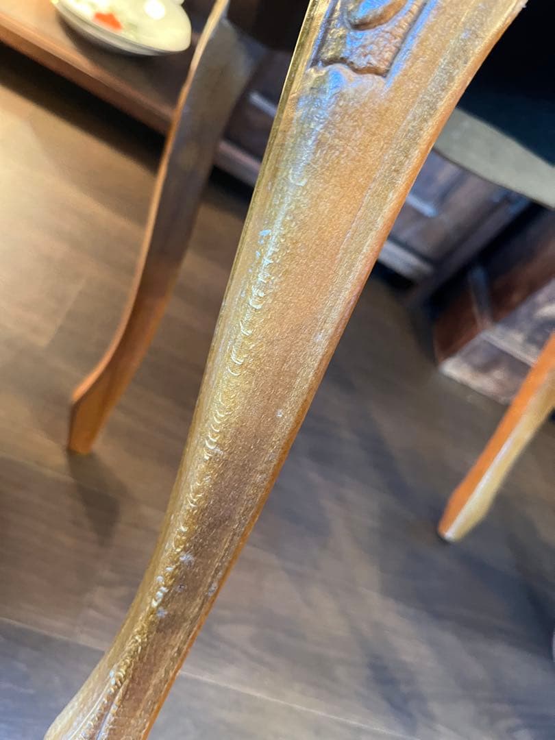 レトロな椅子　高さ　　42センチ