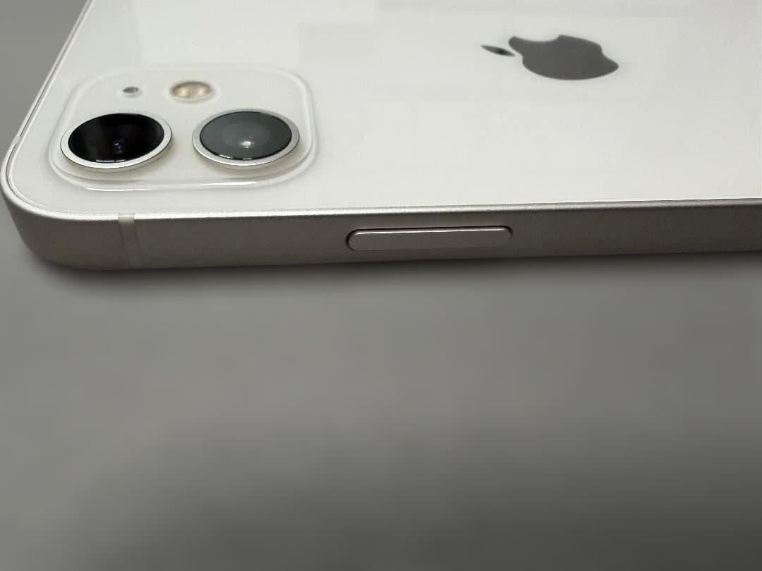 iPhone12 本体 64GB ホワイト SIMフリー