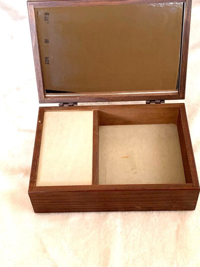 ミッキー & ミニー オルゴール付きアクセサリーボックス小物入れ