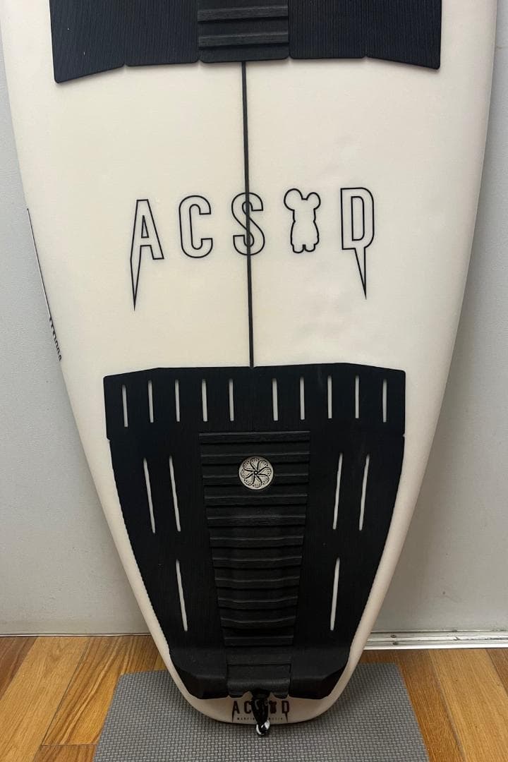 ACSOD(アクソード サーフボード)『WHITE FERRARI』6'1\"
