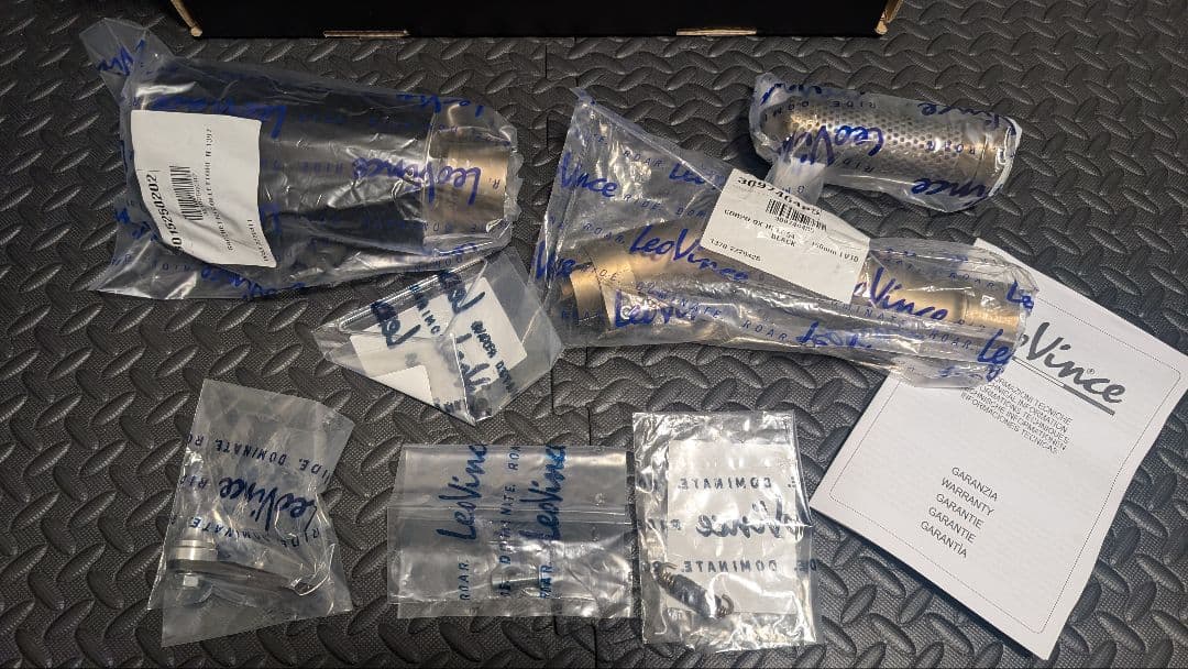 ducati scrambler マフラー LeoVince バッフル付き