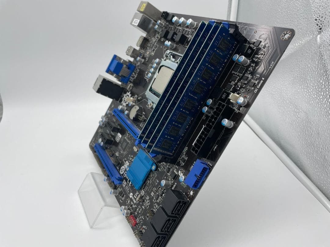 CPUとマザーボードとメモリーのセット　H87 i7 4770 32GB　b