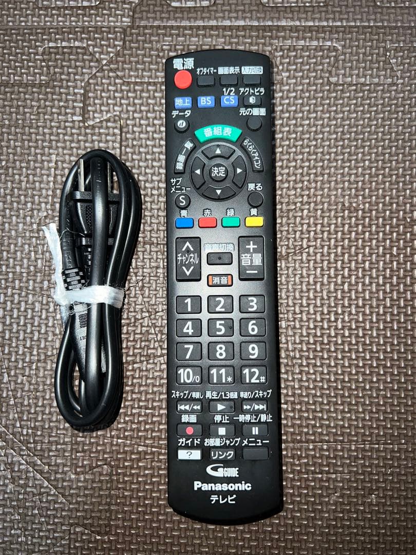 2019年製　Panasonic TH-32F300 32インチテレビ