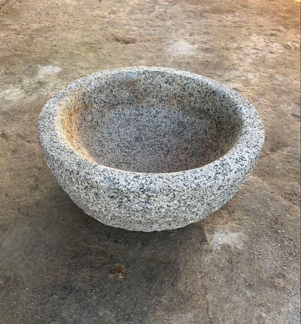 水鉢　庭石　臼