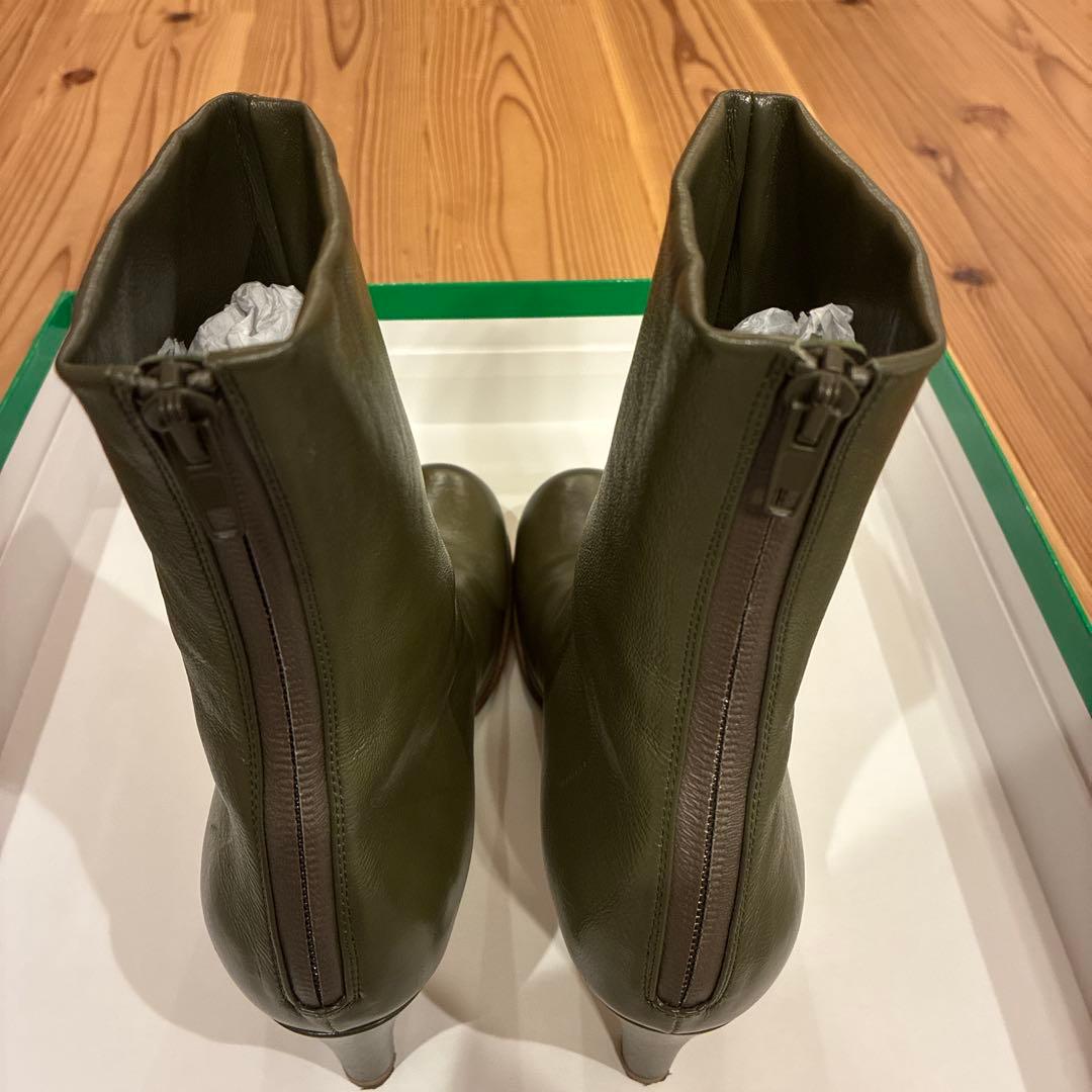 【美品】BOTTEGA VENETA ブロックアンクルブーツ37 カーキ