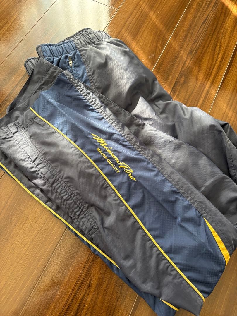 ミズノプロ　ウィンドブレーカー上下セット