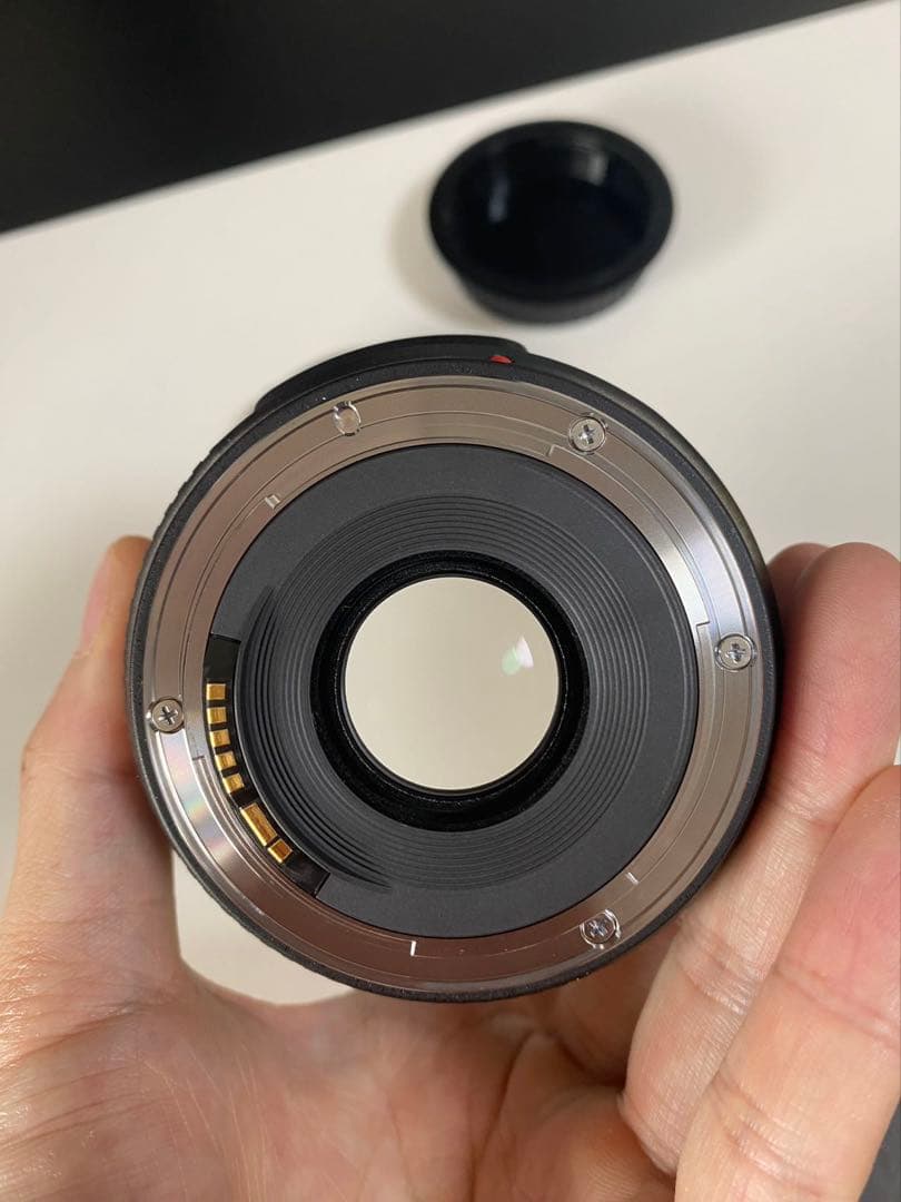 Canon EF 35mm f/2 IS USM レンズ