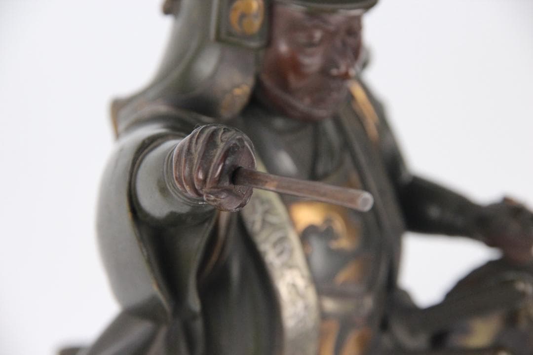 日本美術　銅製武人像　正秀作　細密彫刻　金象嵌　明治期金工　時代物 Eo1-21