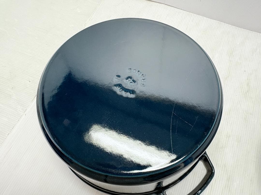 未使用 STAUB ストウブ ピコ・ココット 28cm ブルー 鋳鉄 ホーロー