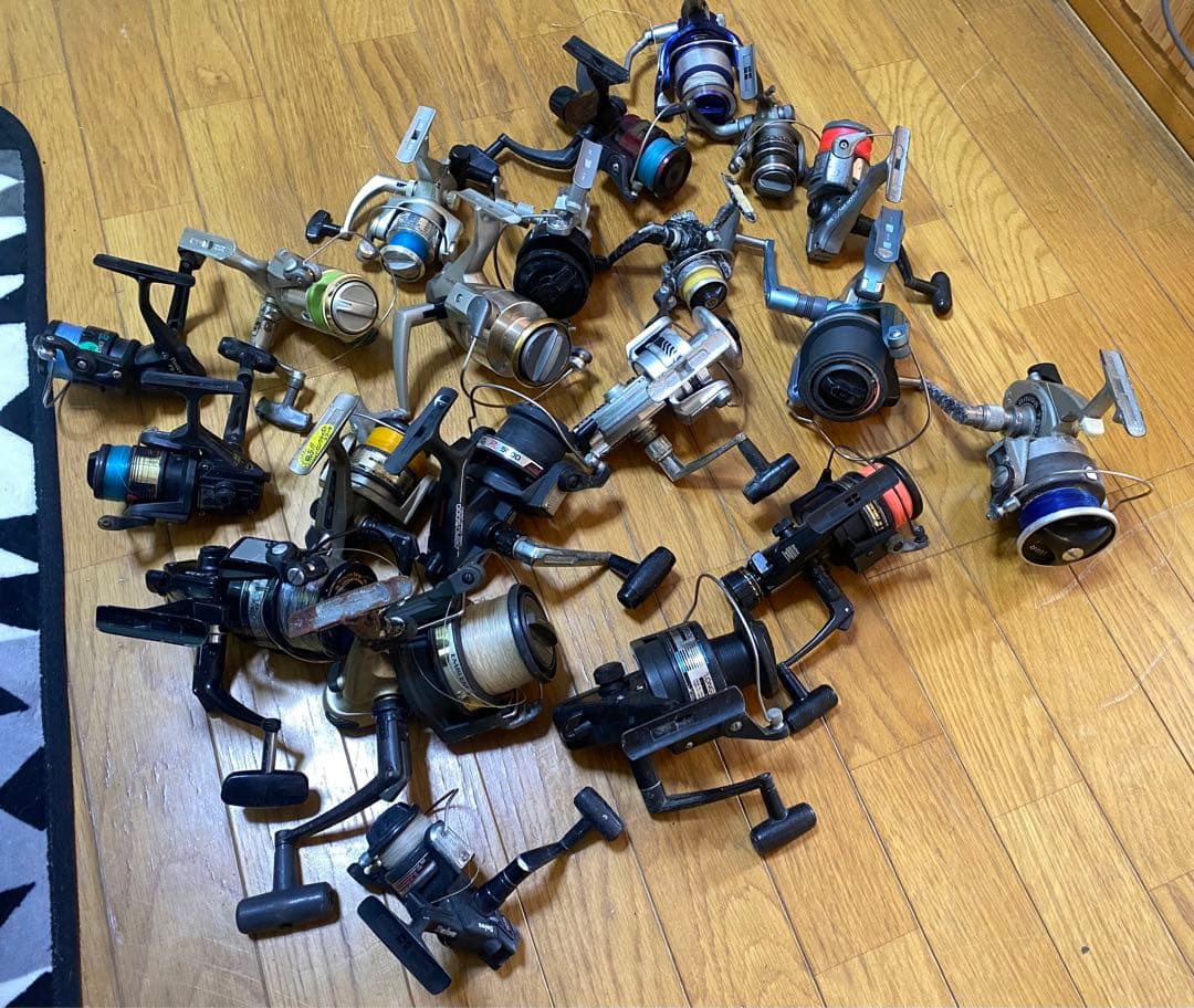 ★倉庫放ったらかしビンテージリ一ル21台セット！