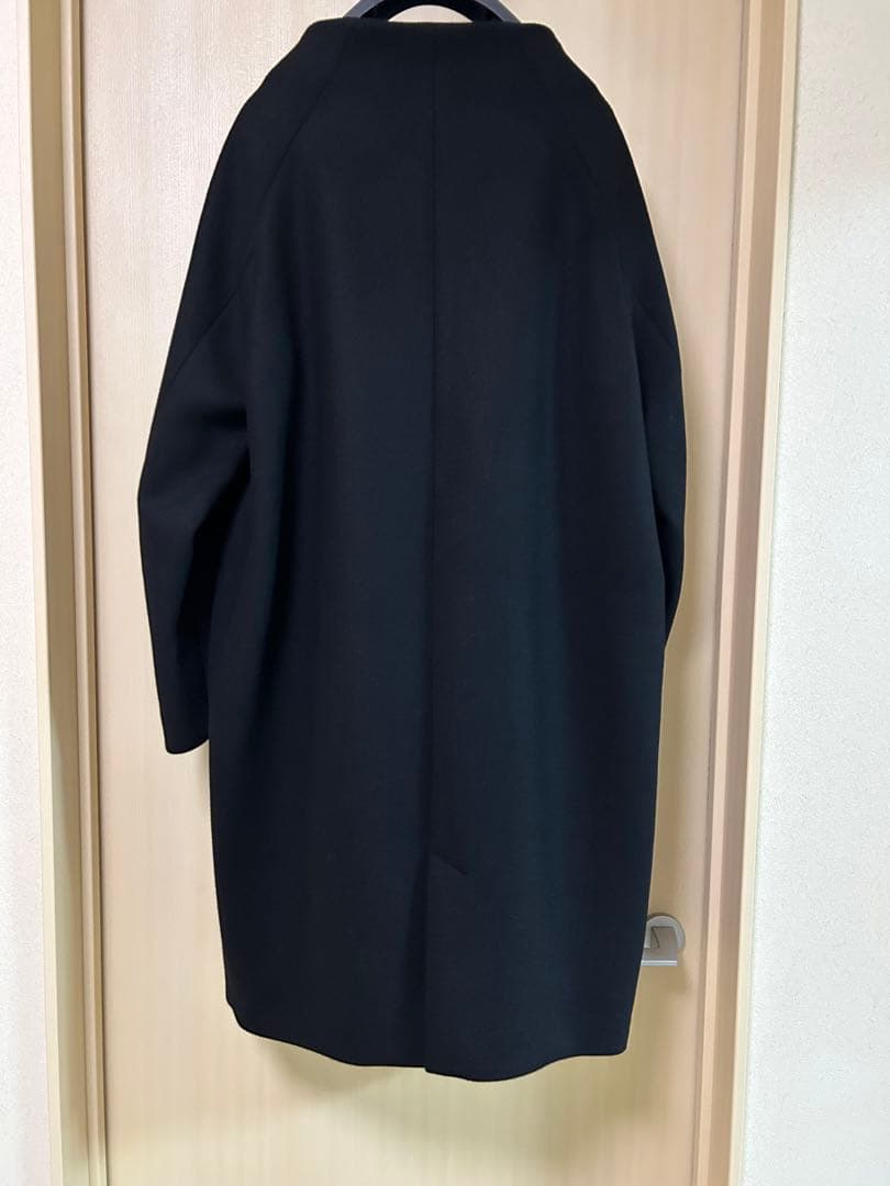 【日本製】ユナイテッドトウキョウ　ハイネックカラーコート　カシミヤ混　ブラック1