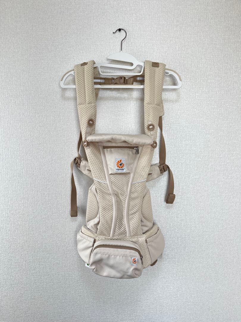 a エルゴベビー抱っこ紐OMNI Breeze (オムニブリーズ)