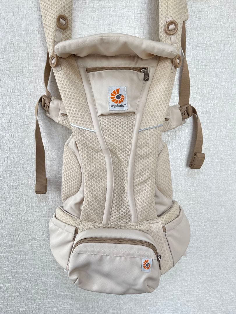 a エルゴベビー抱っこ紐OMNI Breeze (オムニブリーズ)