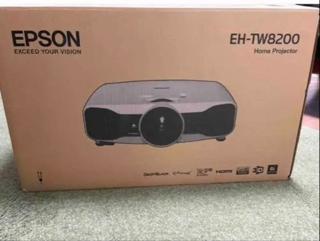 Epson EH-TW8200 プロジェクター本体