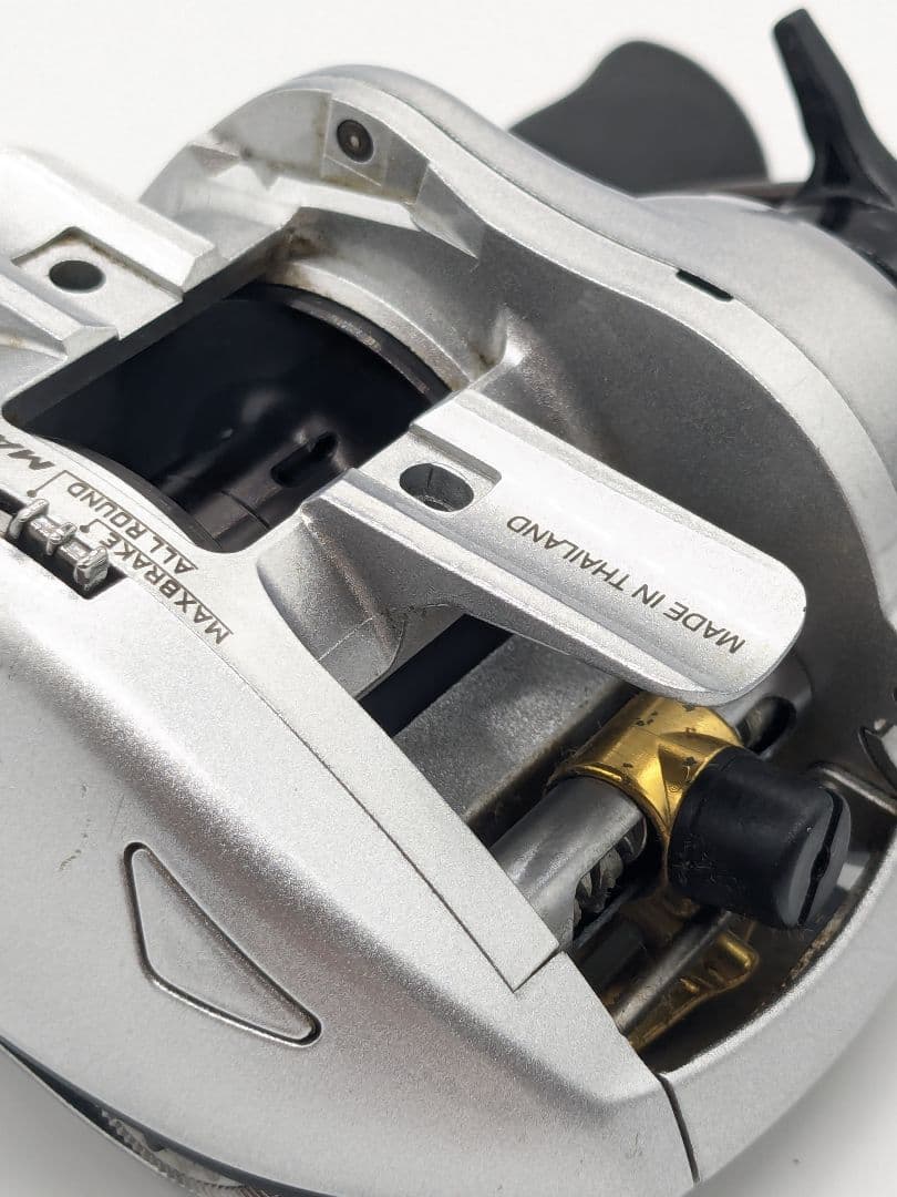 ダイワ T3 1016H TW 右ハンドル Daiwa リール