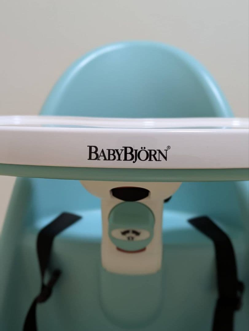 BABYBJÖRN ベビーチェア 水色 取り外しトレイ付き