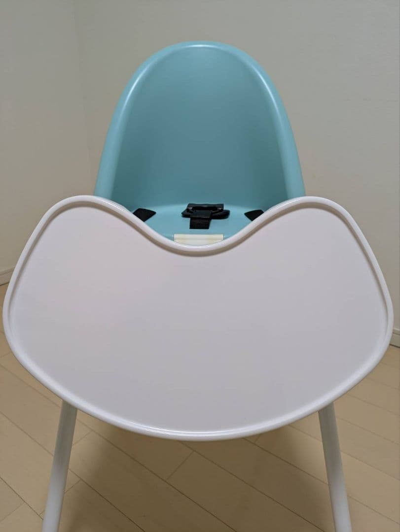 BABYBJÖRN ベビーチェア 水色 取り外しトレイ付き