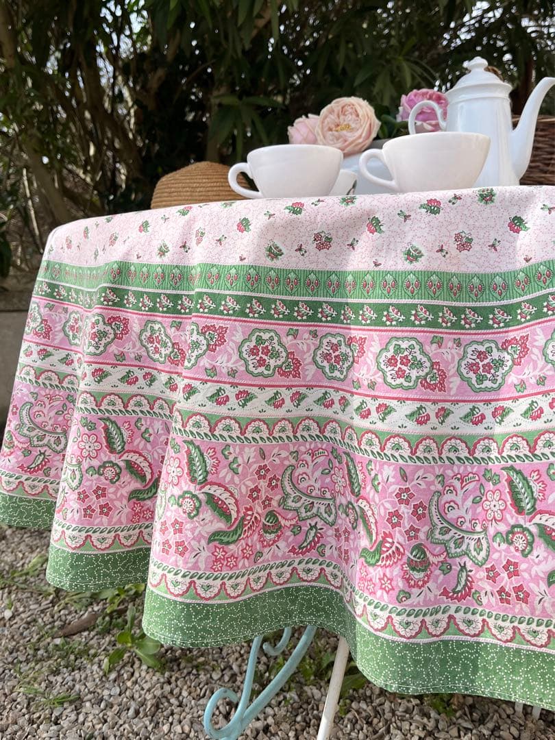 ◆フランスアンティーク｜プロヴァンス柄テーブルクロス円形ピンク