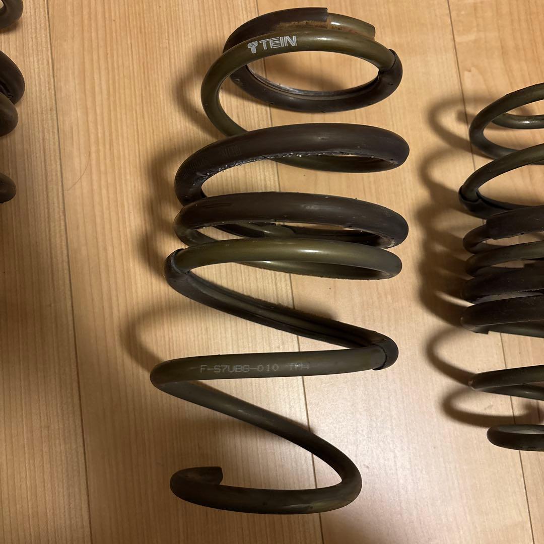 スイフトスポーツzc33s TEINダウンサス