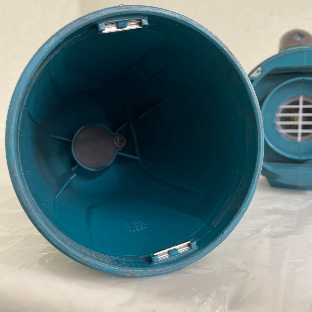 マキタ Makita CL180FD 充電式 クリーナー 掃除機 まだまだ使える