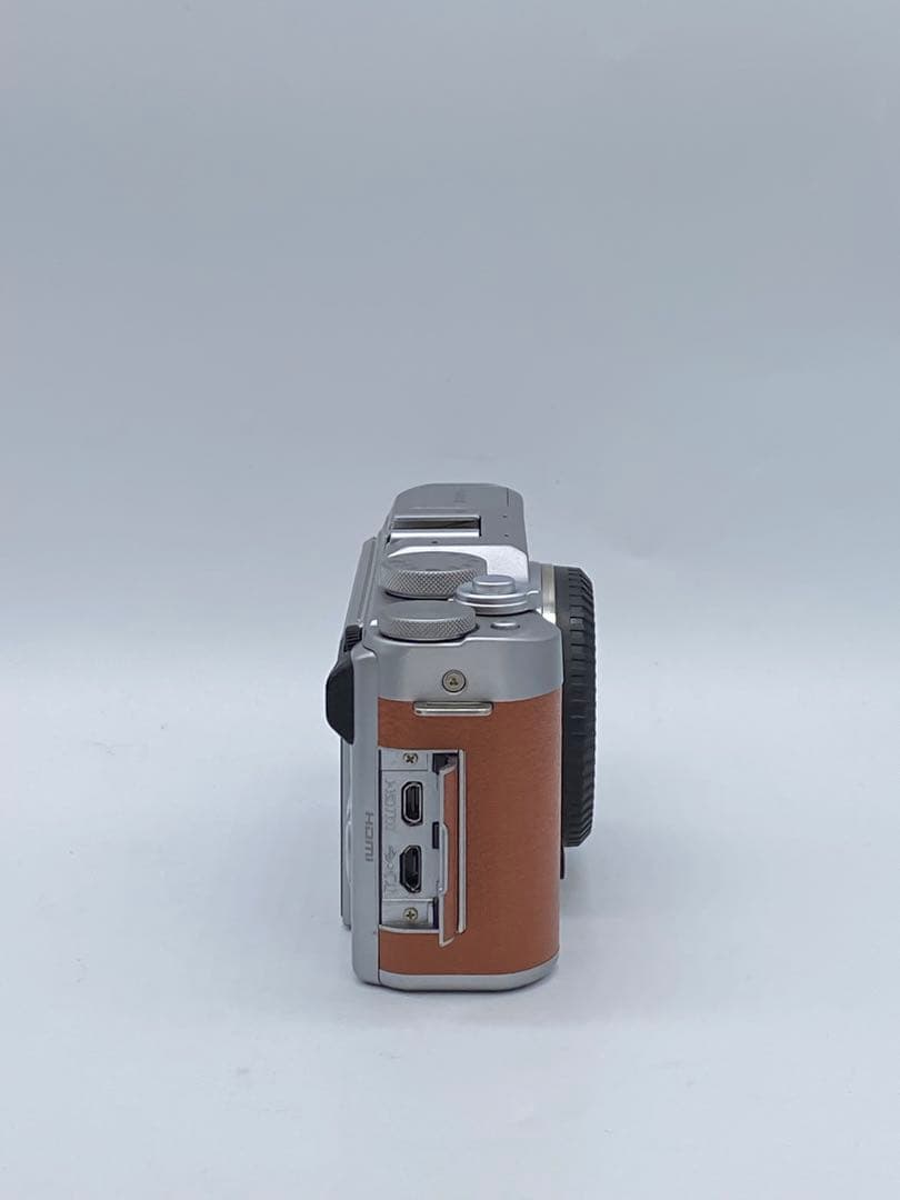 【返品保証・動作確認済】FUJIFILM X-A5 ミラーレス一眼カメラ｜中古品