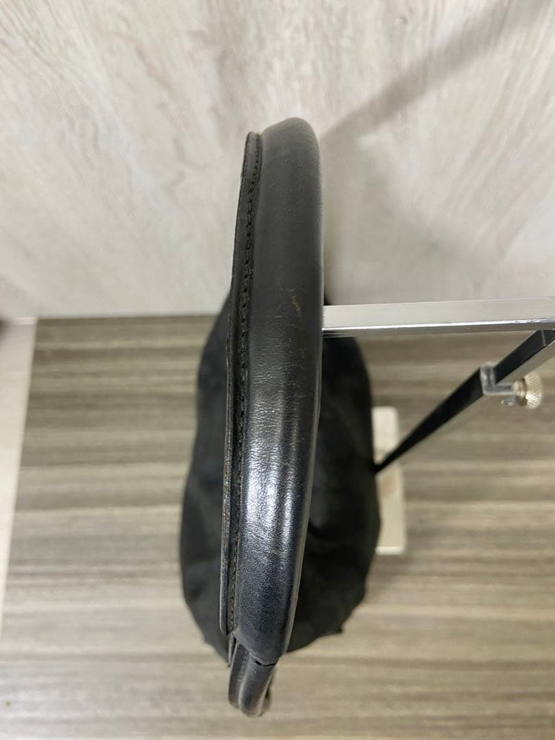 GUCCI トートバッグ GG柄　ナイロン　ブラック　手持ち　レザー