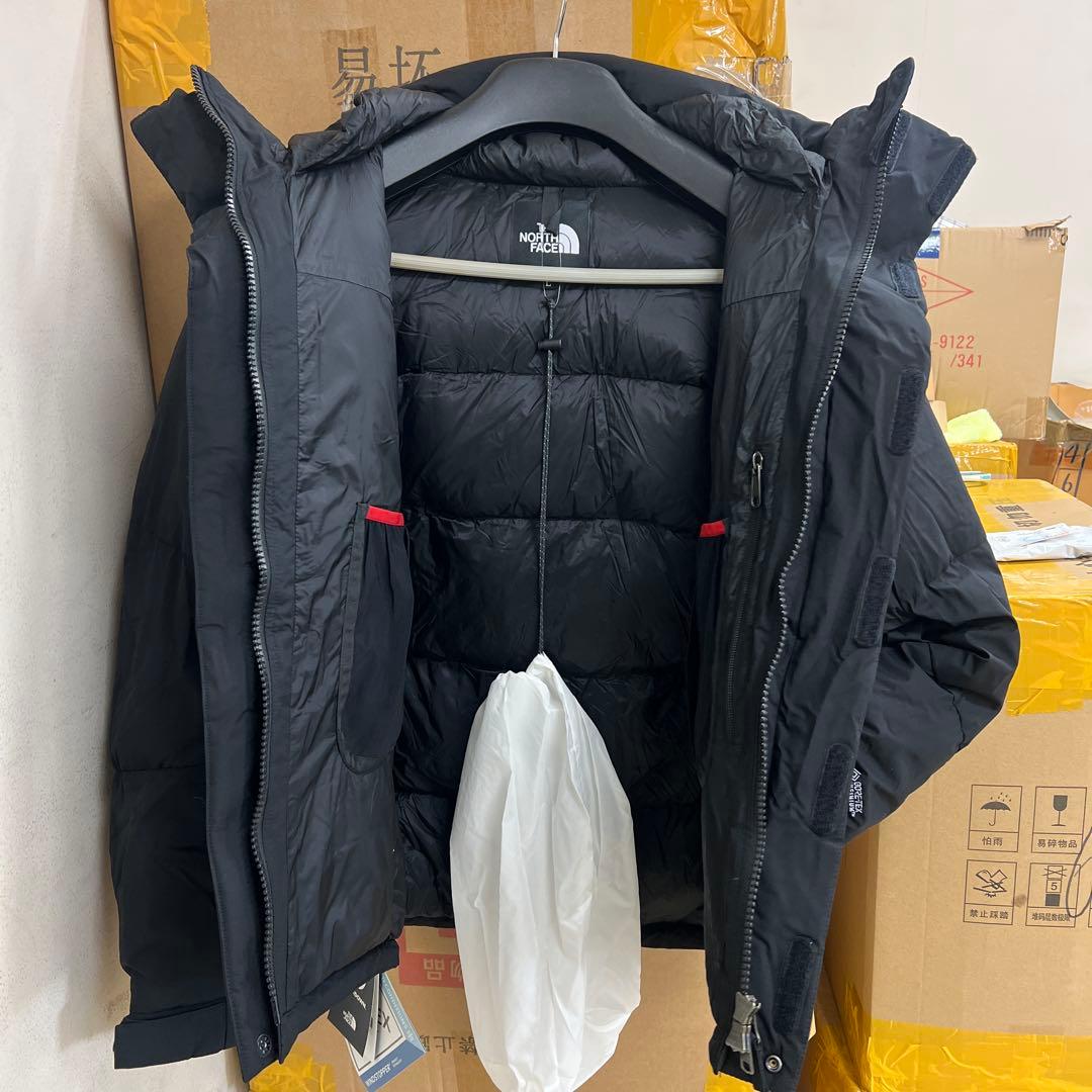 j*j様 未使用品タグ付ノースフェイスバルトロライトダウンジャケットブラックL