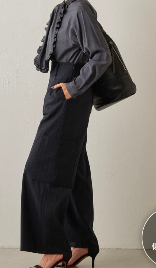 Whim Gazetteウィム ガゼット　フリルボウブラウス