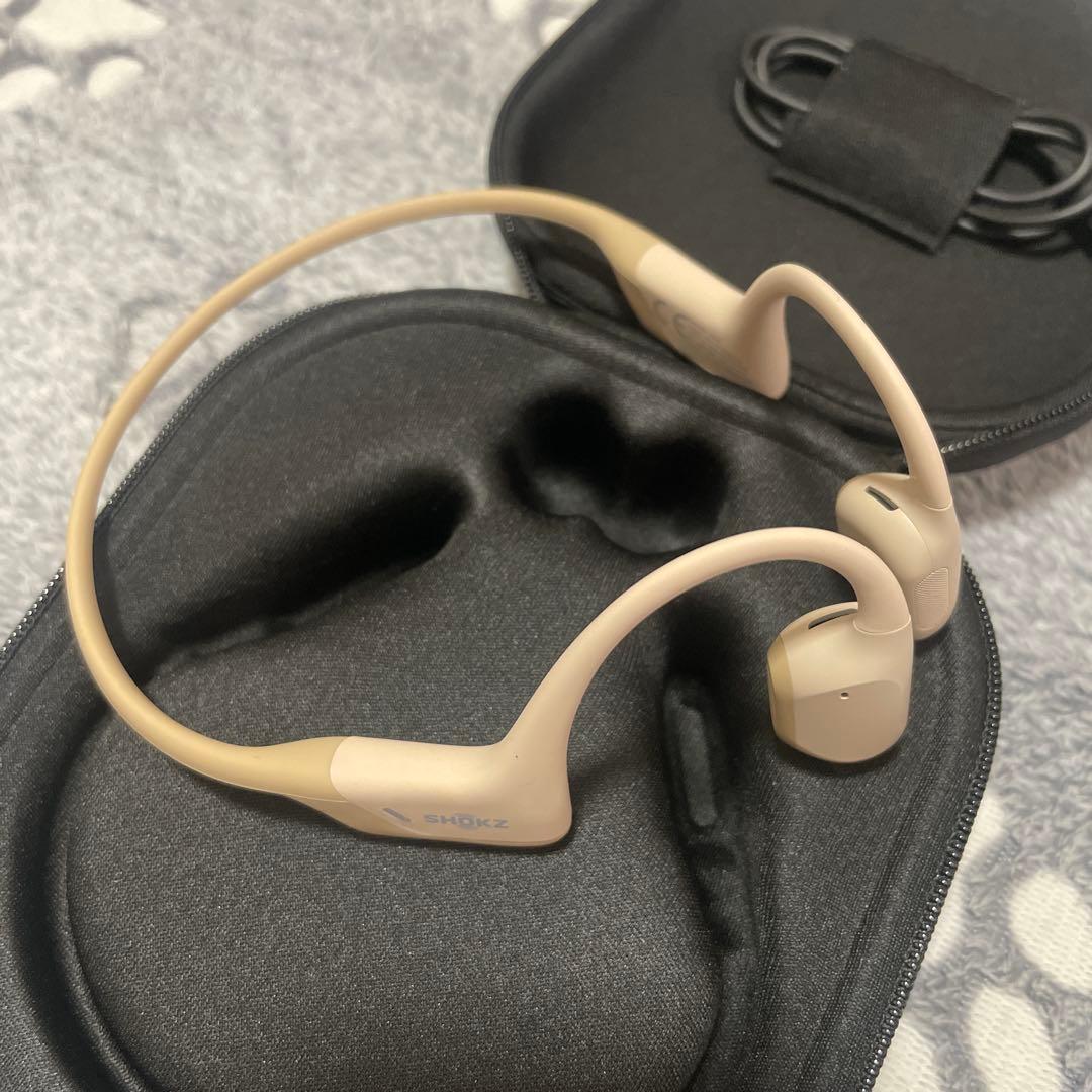 ショックス 骨伝導イヤホン Shokz OpenRUN Pro ベージュ