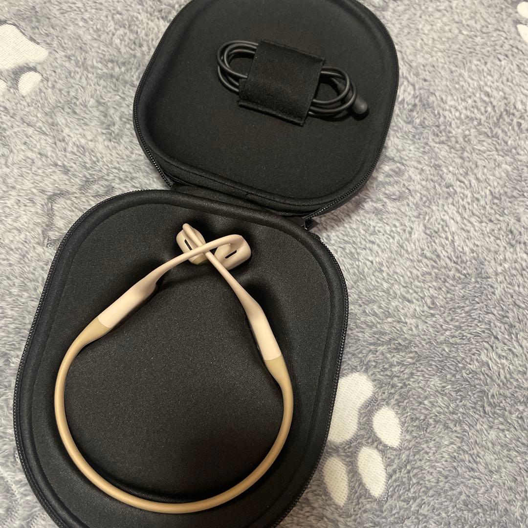 ショックス 骨伝導イヤホン Shokz OpenRUN Pro ベージュ