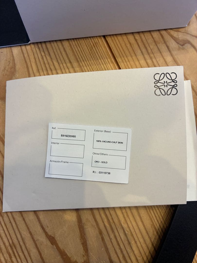 LOEWE ブラックレザーベルト ゴールドバックル