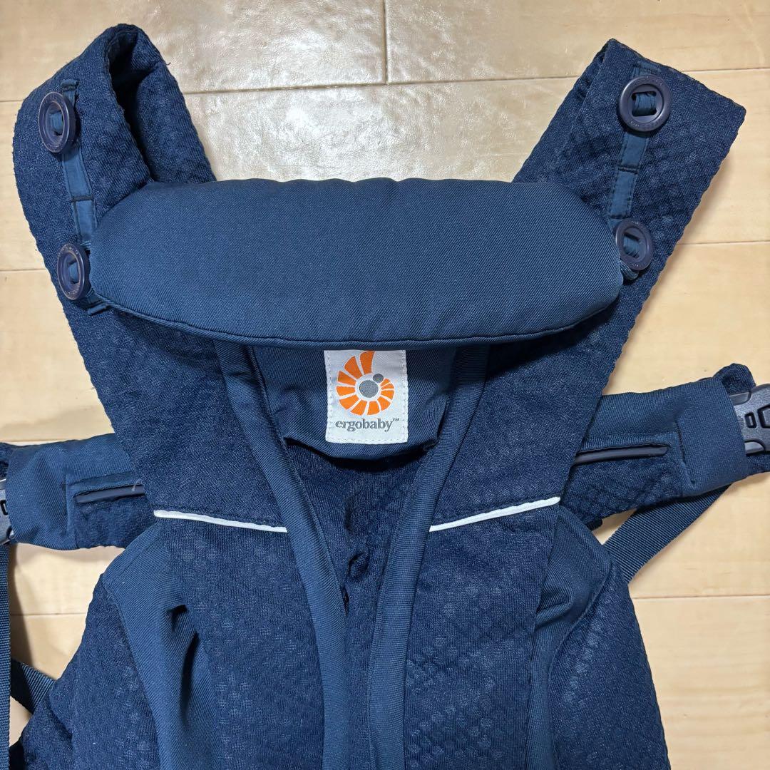 【綺麗❣️送料無料❣】 エルゴ 抱っこ紐 オムニブリーズ