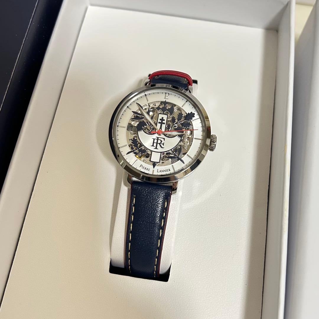 PIERRE LANNIER 時計 シルバー/ネイビー