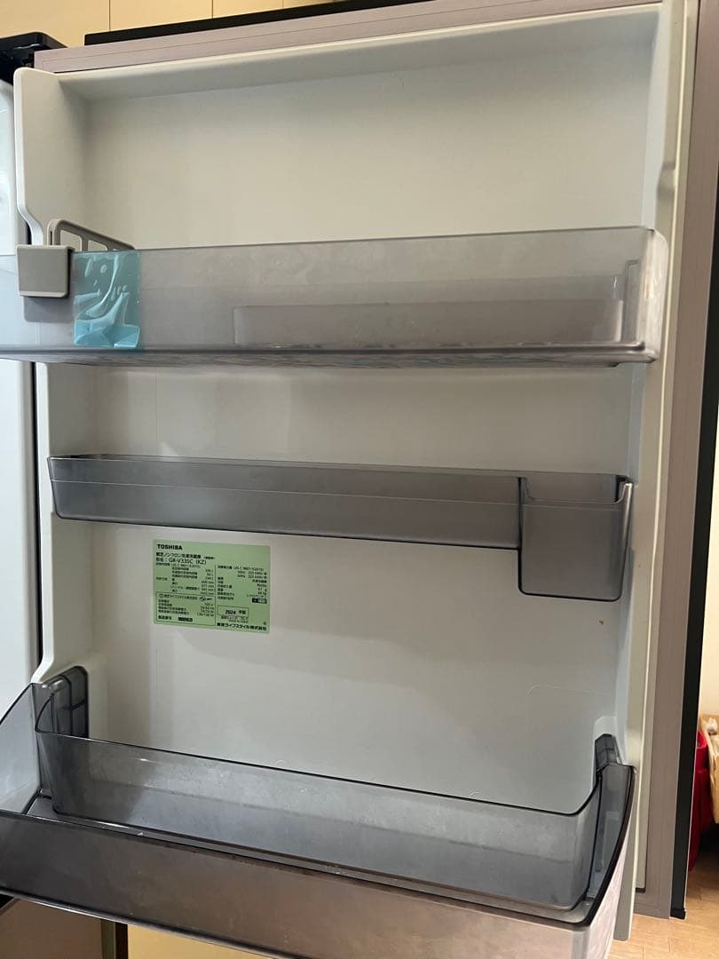 【超美品・2024年製】TOSHIBA冷凍冷蔵庫326Lブラック自動氷製造可能