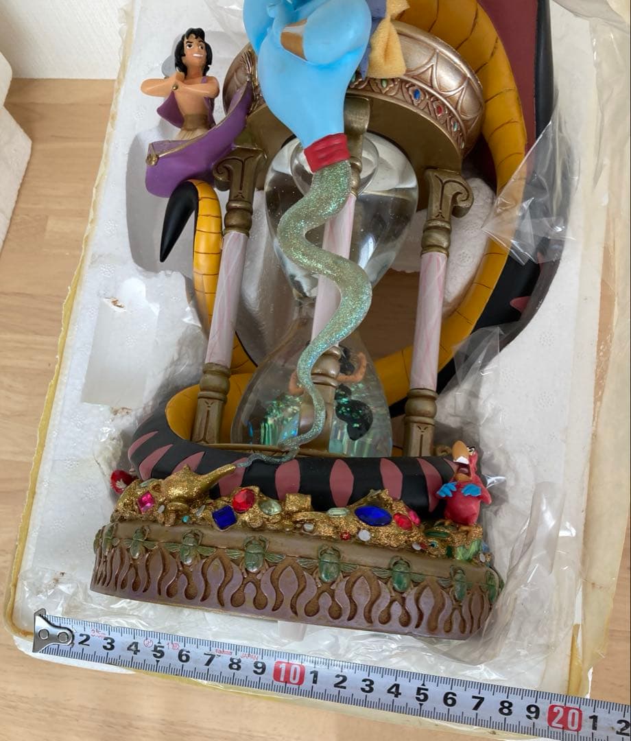 ディズニーストア　アラジン　スノーグローブオルゴール スノードーム　レア