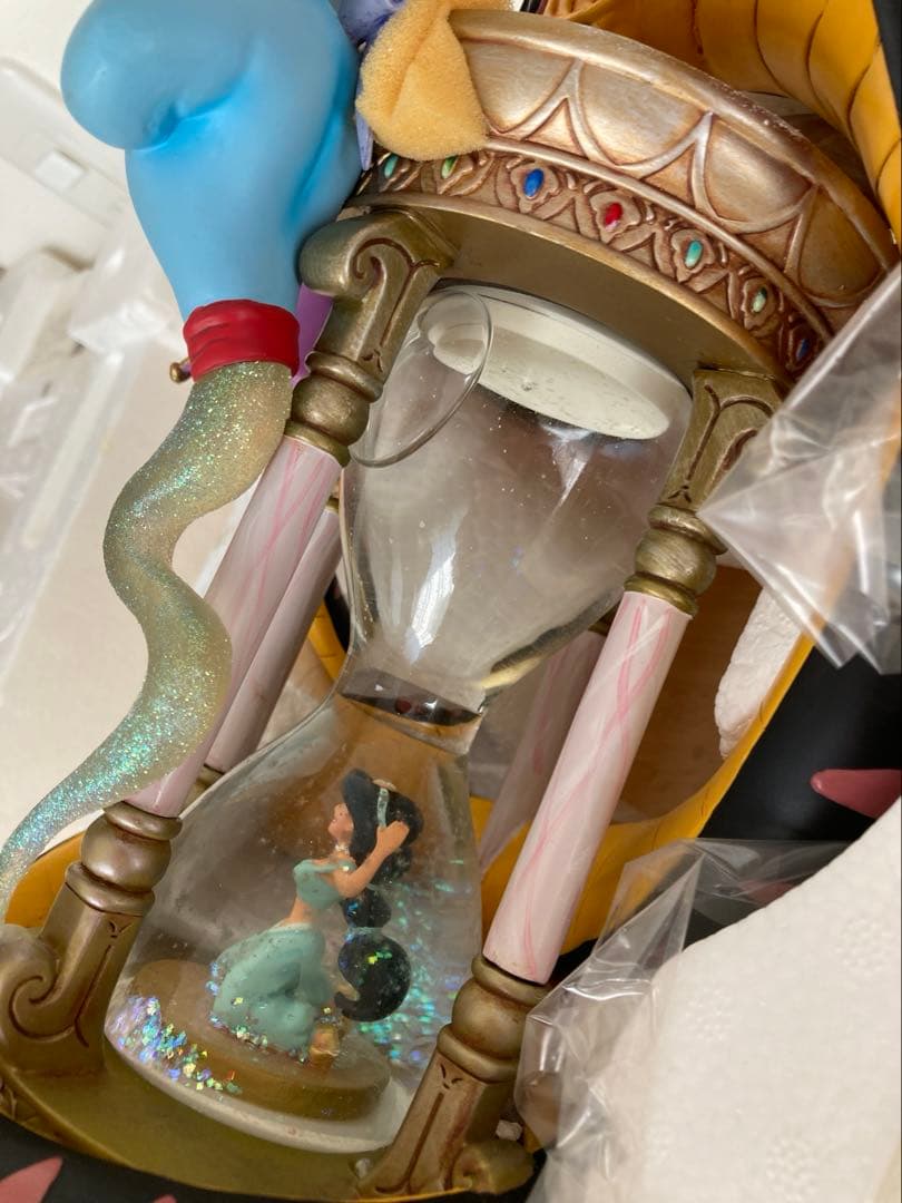 ディズニーストア　アラジン　スノーグローブオルゴール スノードーム　レア