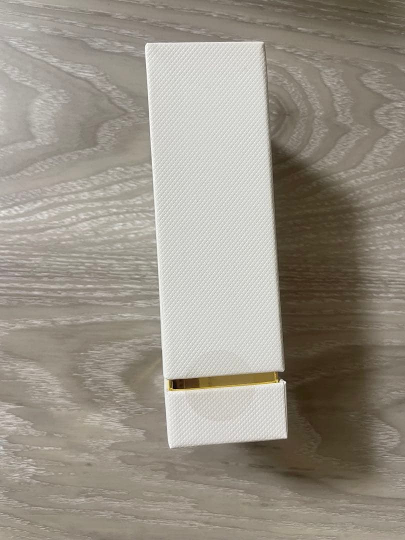 【新品未開封】トムフォード香水　ホワイトスエード