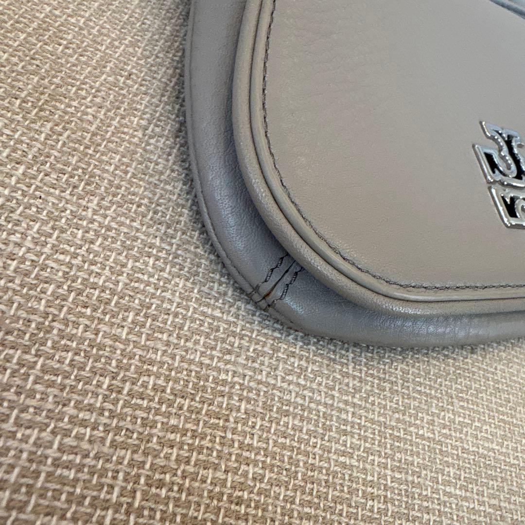 K*読様 極美品　トリーバーチ　ショルダーバッグ