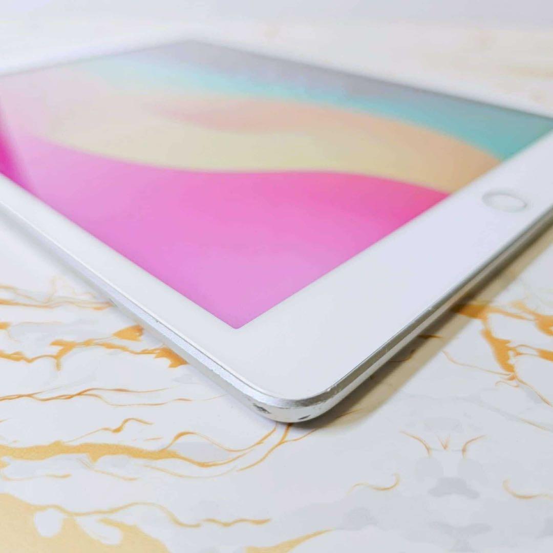 iPad 第8世代 セルラー 32GB BT92%